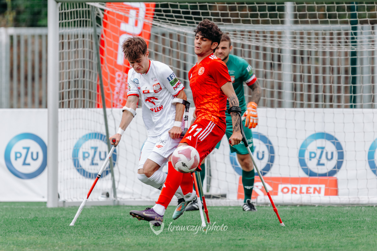Polacy na podium, dominacja Turcji i historyczny mecz kobiet