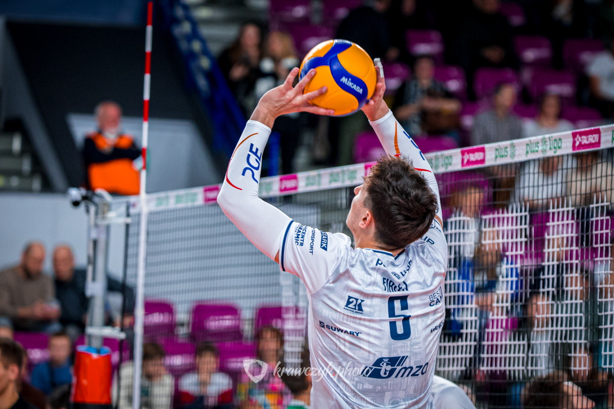 Skra i Resovia efektownie, ZAKSA i Projekt wygrywają po tie-breakach [#8]