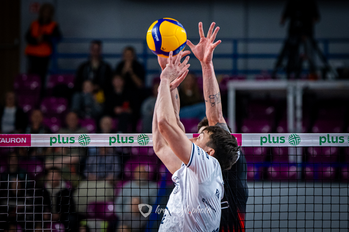 PGE Projekt Warszawa bliżej brązu, Resovia pod ścianą [#PlayOff o 3.m-ce]