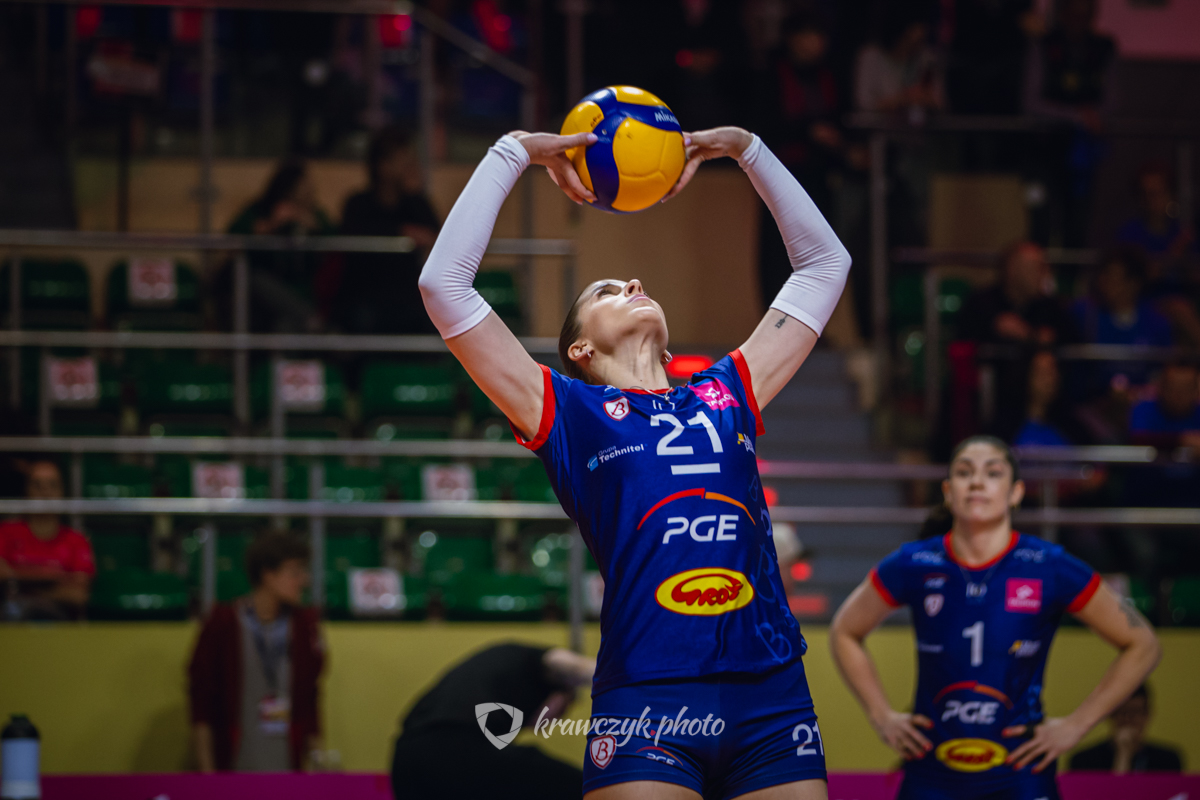 Niespodzianka w pierwszym półfinale Tauron Pucharu Polski! Budowlane awansują do finału!!