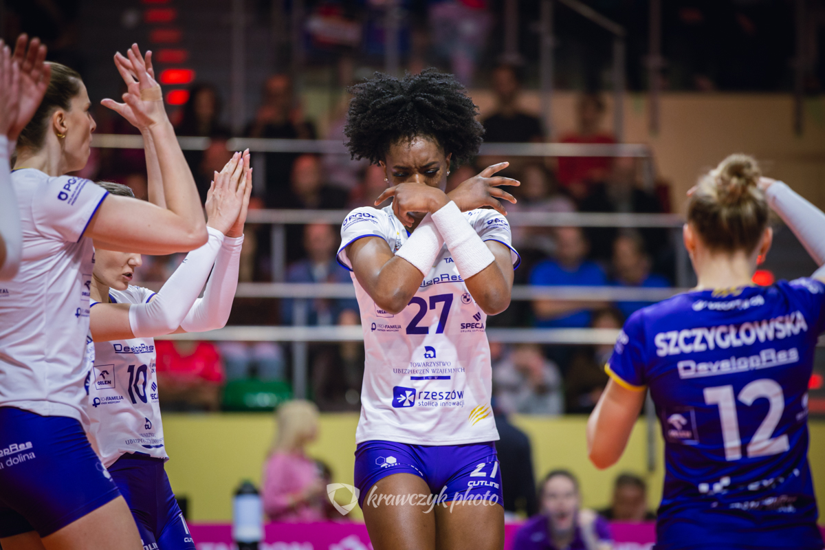 DevelopRes Rzeszów pokonuje BKS i awansuje do finału Tauron Ligi [#PlayOff 1/2]