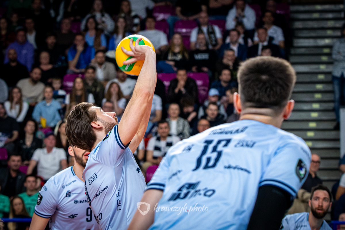 Zwycięstwa Projektu i Warty, porażka Resovii oraz thriller w Las Palmas