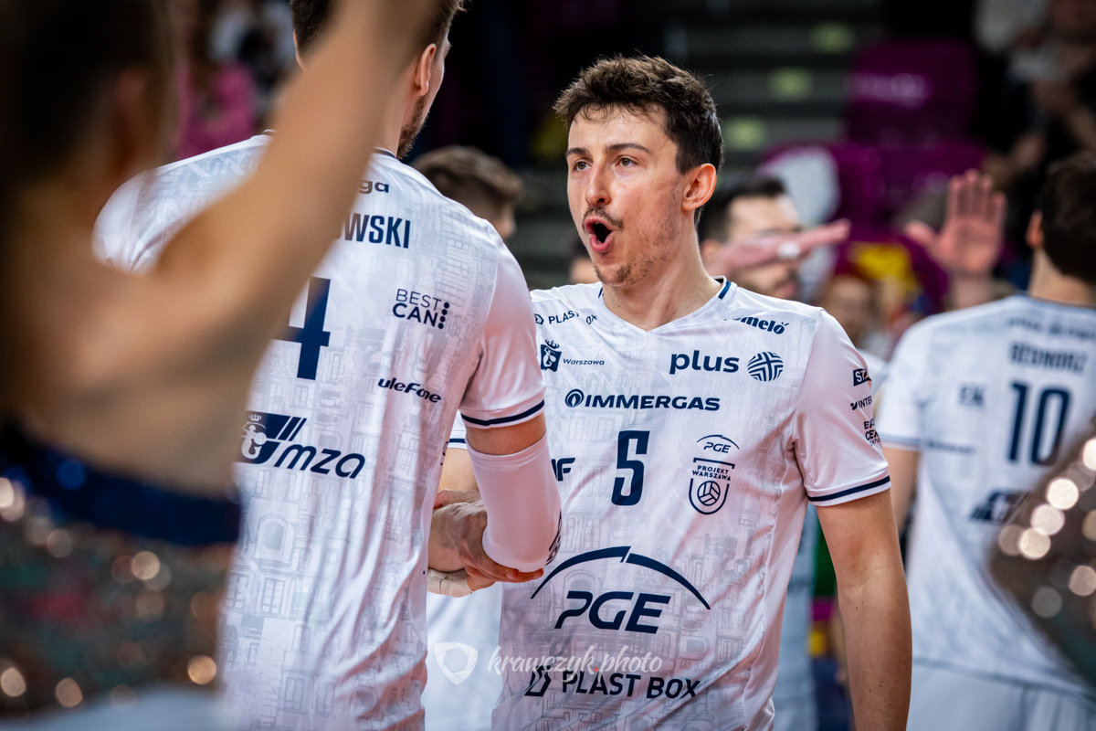 ZAKSA wygrywa thriller, pewne zwycięstwa faworytów [#PlayOff 1/4]